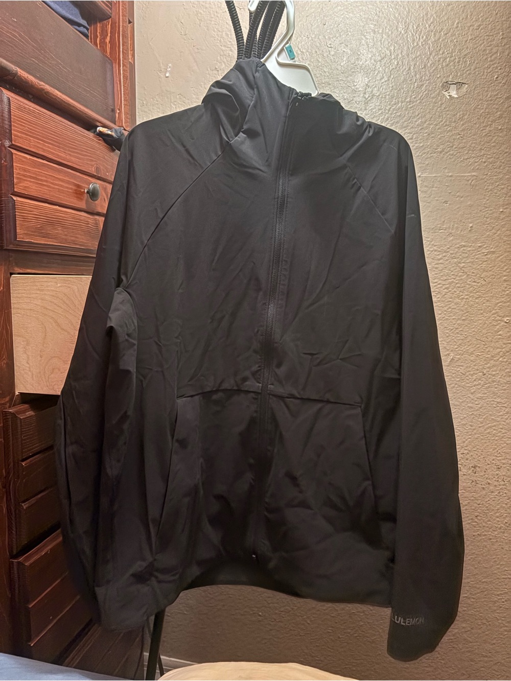 Brand New lululemon windbreaker